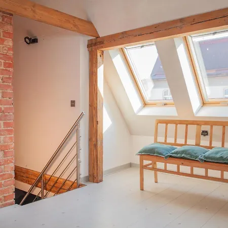 بيت ضيافة Goscinne 